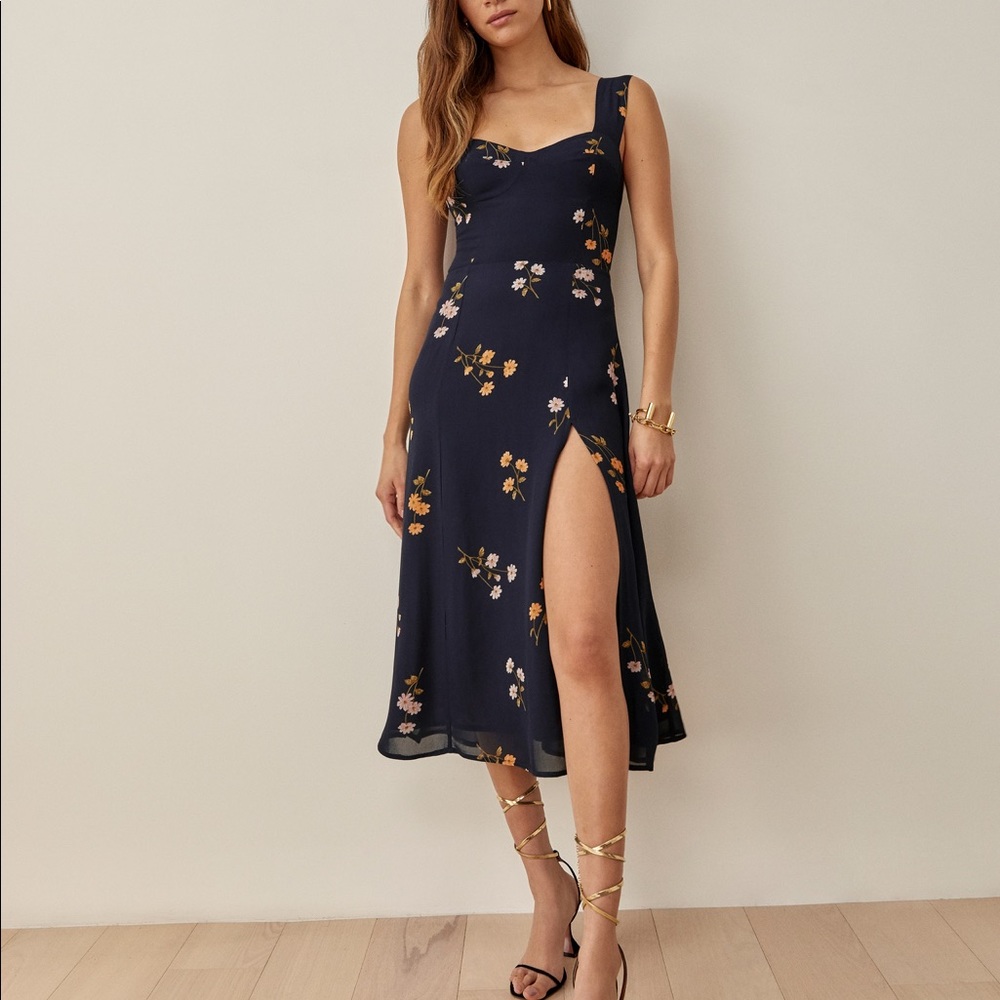 Reformation Fulton Dress, Princess Margaret, Size 2P
